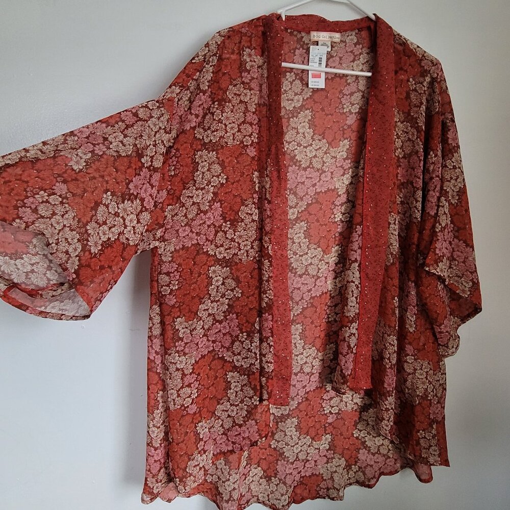 Maurices red kimono NEW WITH TAGS xs/small